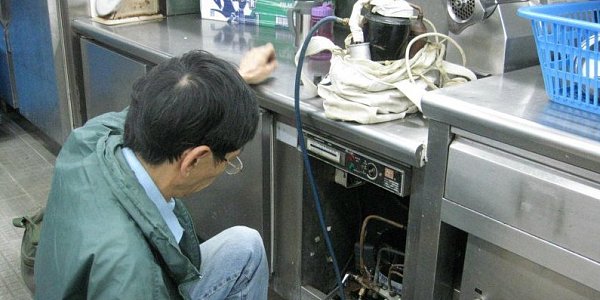 聲輝行
